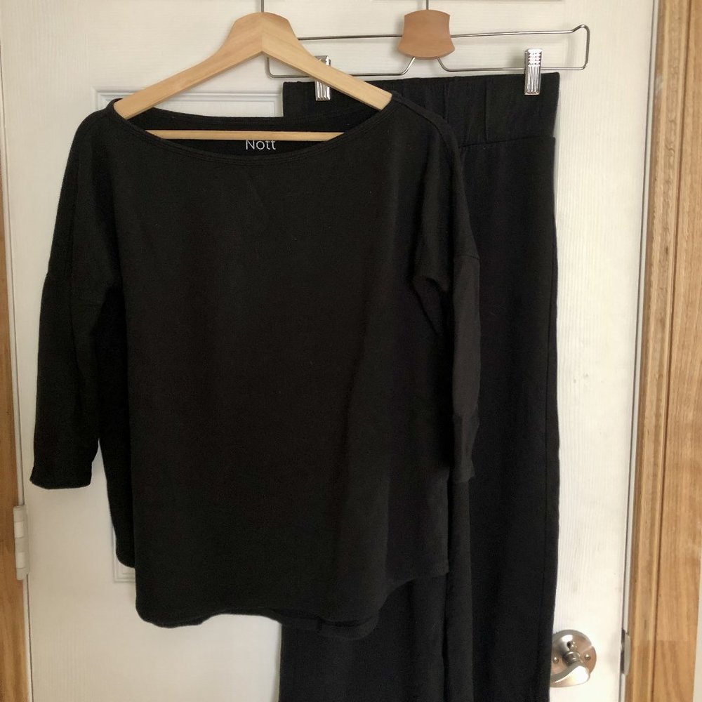 NOTT Loungewear Set